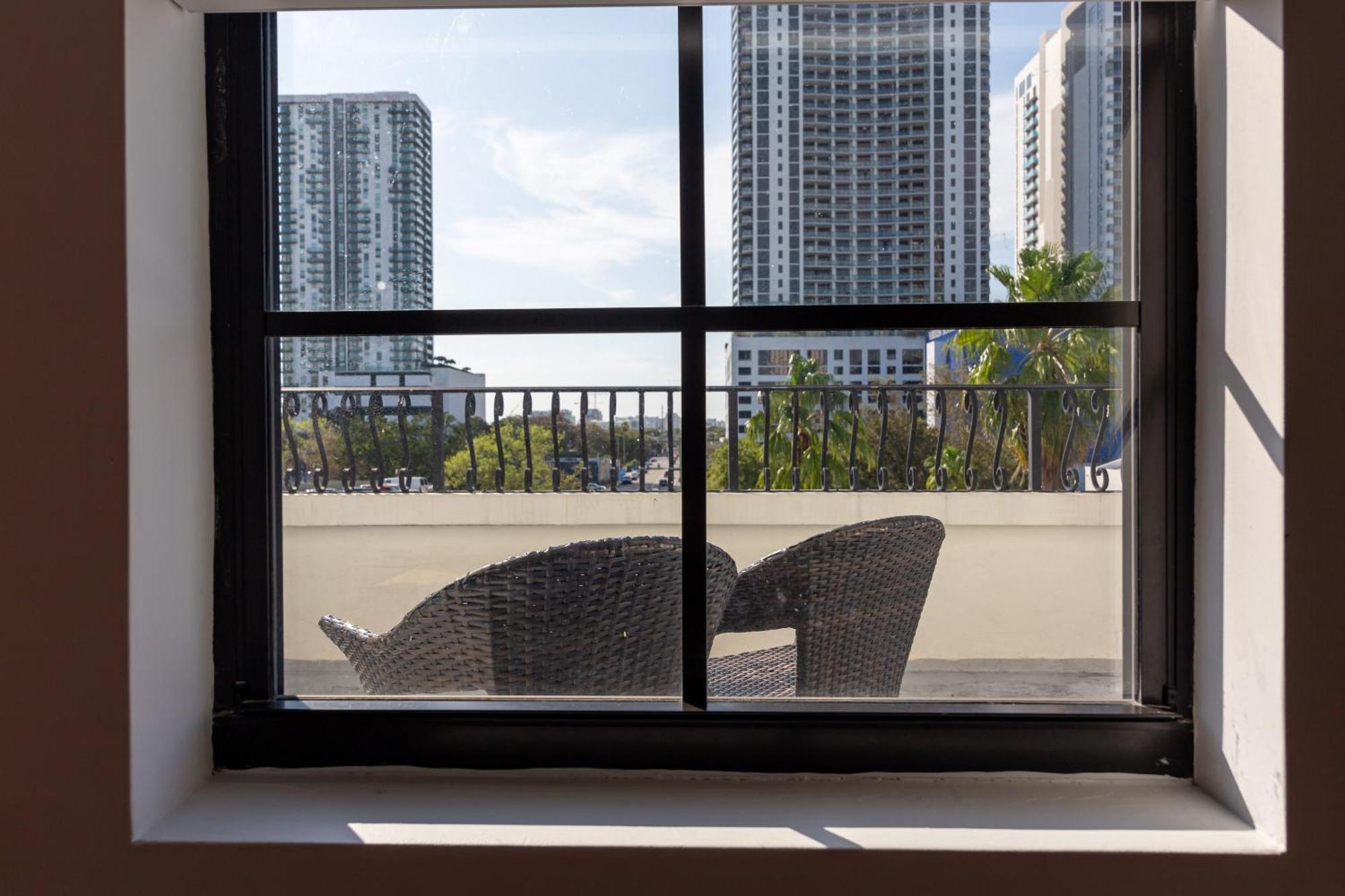 1-Bdrm Apartment With Balcony - Heart Of Downtown And Wynwood Miami Dış mekan fotoğraf
